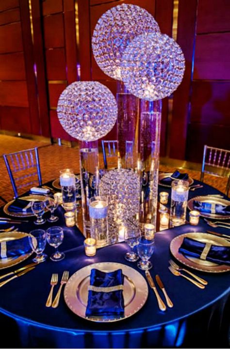 blue-crystal-glow-05 Diamond Wedding Centerpieces, Crystal Anniversary Party Ideas, 49ers Room, Diamond Centerpiece, Easy Wedding Planning, Emerald Green Weddings, Wedding Planning Decor, Event Planning Business, Dinner Decoration