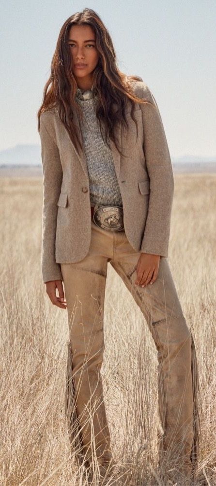 Ralph Lauren Ranch Style, Rl Sweater Outfit, Ralph Lauren Fall Winter 2024, Ralph Lauren Fall 2024, Western Nfr Outfits, Ralph Lauren 2024, Ralph Lauren Safari Style, Yellowstone Outfit Ideas, Ralph Lauren Western Style