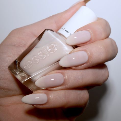 Essie Bridal 2017 'Dress Is More' Essie Blushing Bride, Essie Neutral Colors, Essie Nail Polish Ballet Slippers, Essie Nail Polish Ballet, Essie Nail Polish Mademoiselle, Essie Penny Talk, Essie Marshmallow, Wedding Nails Ideas, Bridal Manicure