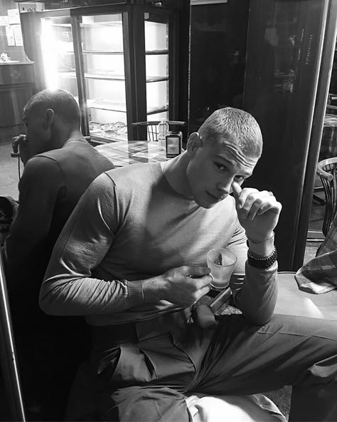 Matthew Noszka, Magnolia Park, Russian Men, The Perfect Guy, Book Characters, Book Aesthetic, Male Models, A Man, How To Look Better