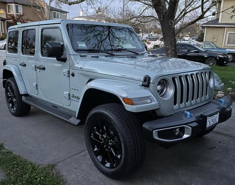 Grey Jeep Wrangler Aesthetic, Earl Clear Coat Jeep, Grey Jeep Wrangler, Gray Jeep Aesthetic, Earl Grey Jeep, Grey Jeep, Earl Grey Jeep Wrangler, Jeep Wrangler Earl Gray, Jeep Lights