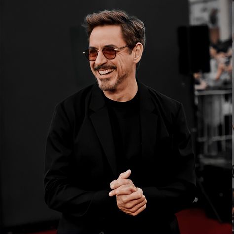 Robert Downey Jr Hot Pics, Robert Downey Jr Aesthetic, Hank Palmer, Robert Downey Junior, Tony And Pepper, Female Celebrity Crush, Toni Stark, Robert Downey Jr., Robert Downey Jr Iron Man