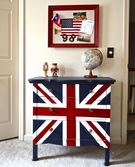 Union Jack Flag antique dresser Flags In Bedroom, Union Jack Bedroom, British Bedroom, Blue Themed Bedroom, British Home Decor, Union Jack Decor, Vintage Coffee Shops, Better English, Painted Coffee Tables