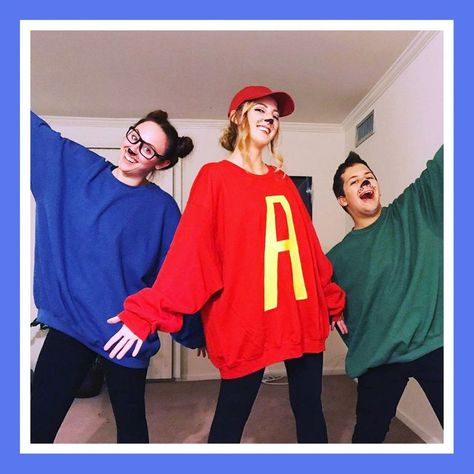 meme. ADVERTISEMENT - CONTINUE READING BELOW Alvin And The Chipmunks Halloween, Chipmunks Costume, Best Diy Halloween Costumes, Teenage Halloween Costumes, Spirit Halloween Costumes, Cute Group Halloween Costumes, Easy Diy Costumes, Bff Halloween Costumes, Best Friend Halloween Costumes