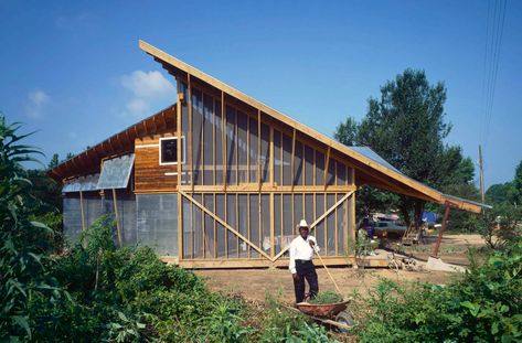 Sustainability Architecture, Classical Architecture House, Indigenous Architecture, Ecological Architecture, Glenn Murcutt, Black Metal Roof, Devon House, Rural Studio, Ideas For Project