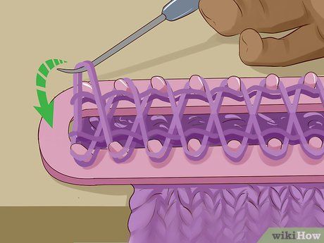 How to Knit a Blanket on a Loom (with Pictures) - wikiHow Loom Socks, Loom Stitches, Loom Knitting Patterns Free, Loom Knitting Blanket, Bulky Blanket, Crochet Loom, Knit A Blanket, Projek Mengait, Loom Blanket