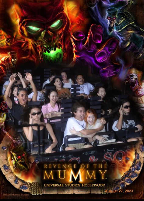 Rollercoaster Poses, Universal Roller Coasters, Pose Ideas Men, Roller Coaster Pictures, Poses Funny, Universal Studios Florida, Universal Studios Hollywood, Roller Coasters, Men In Black