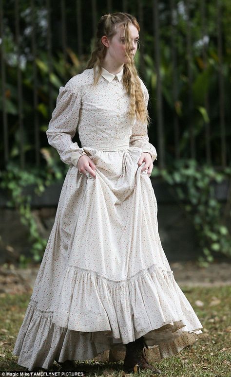 Young starlet: Fanning will take the role of Carol, a student who has a sordid affair The Beguiled, Dakota And Elle Fanning, Little Women, Sofia Coppola, Period Costumes, Movie Costumes, Elle Fanning, Historical Dresses, Nicole Kidman