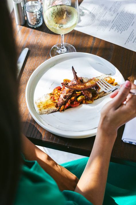 Dish Photography, Dining Photography, Fine Dining Photography, Seafood Photography, Plating Inspiration, Restaurant Food Photography, Chef Photography, Photography Restaurant, Table Photography