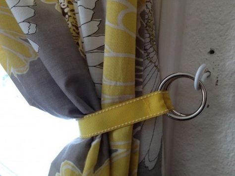 Make It: 5 DIY Curtain Tie Backs -maybe use several ribbons of the same color at different lengths. Curtain Tie Backs Diy, Rope Curtain Tie Back, Ribbon Curtain, Tie Back Hooks, Diy Hooks, Curtain Tie Back Hooks, No Sew Curtains, Van Ideas, Curtain Ties