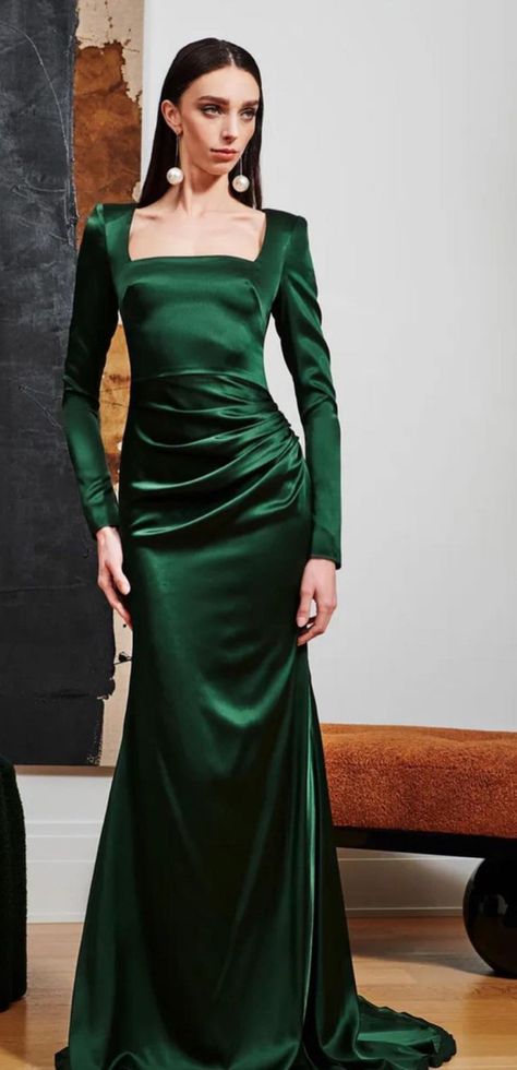 Sultan Kosem, Gown Colors, Miss Sohee, Gown Boutique, Legends Of The Fall, Black Tie Attire, Ball Skirt, Drape Gowns, Resort 2024