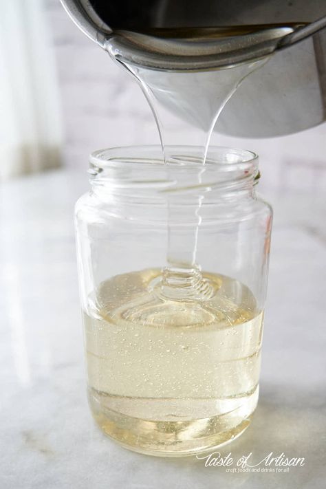 Invert sugar - all you need to know about and the recipe to make at home. Glucose Syrup Recipe, Clear Sugar Glass Recipe, Substitute For Vanilla Extract, Invert Sugar Recipe, Vanilla Extract Substitute, How To Make Pure Vanilla Extract, Make Powdered Sugar, Sugar Glass, How To Make Fudge