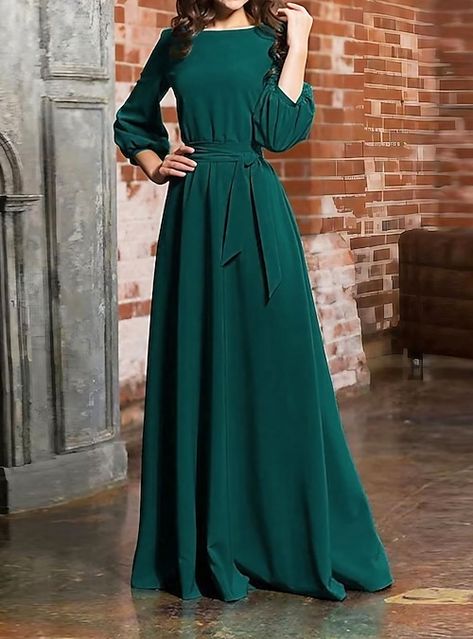 Plain Maxi Dress, Emerald Green Dresses, Maxi Dress Outfit, Purple Wine, Formal Party Dress, Women Long Sleeve Dress, Plus Size Maxi, Necklines For Dresses, Plus Size Maxi Dresses