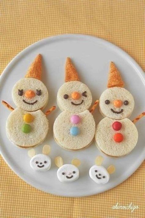 Food Art Lunch, Christmas Finger Foods, Food Art For Kids, Amazing Food Art, Creative Food Art, Christmas Snacks, Fun Kids Food, Food Crafts, Kids Snacks