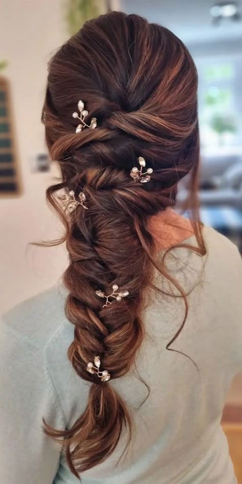 Classy Prom Hairstyles, Half Up Prom Hairstyles, Up Prom Hairstyles, Best Prom Hairstyles, Loose Braid Hairstyles, Braid Half Up, Loose Braid, Hairstyles For 2023, Prom Hair Medium