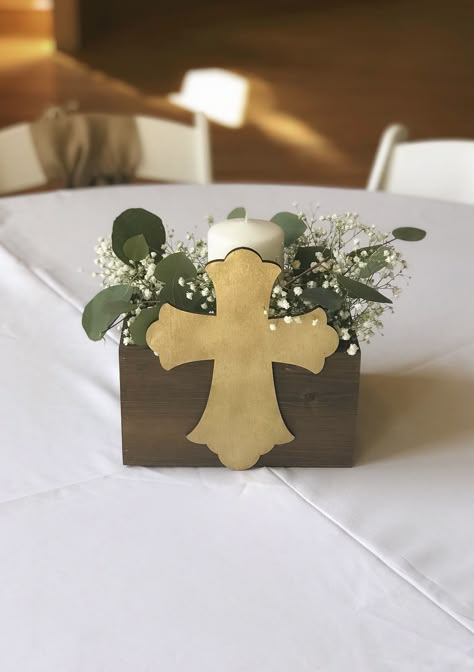 Rustic baptism centerpiece Boy Baptism Centerpieces, Baptism Party Boy, Baptism Decorations Boy, Baptism Decorations Girl, Communion Centerpieces, Baptism Party Decorations, Recuerdos Primera Comunion Ideas, Confirmation Party, Baptism Centerpieces