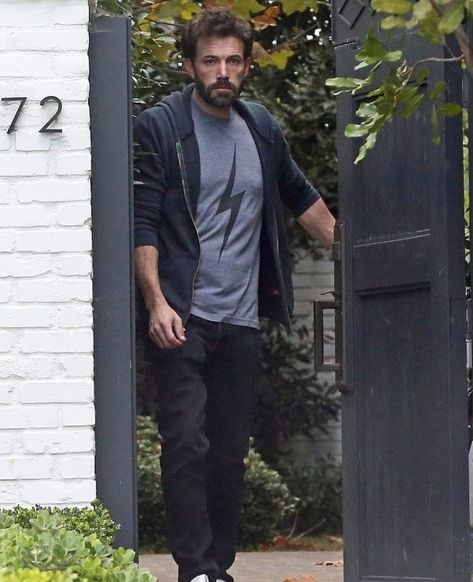 Divorced Dad Aesthetic, Dad Core, Dad Outfits, Dad Aesthetic, Divorced Men, Maxi Pad, Cool Ties, + Core + Aesthetic, Ben Affleck