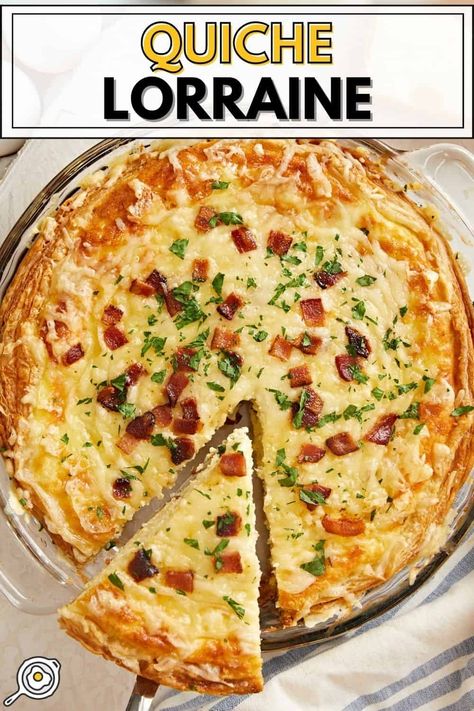 You're going to love this silky, savory, and ridiculously Easy Quiche Lorraine! The puff pastry crust makes it absolutely effortless! Quiche Puff Pastry, Puff Pastry Quiche, Quiche Lorraine Recipe, Puff Pastry Crust, Easy Quiche, Frugal Recipes, Easy To Make Dinners, Filling Dinner, Dinner On A Budget