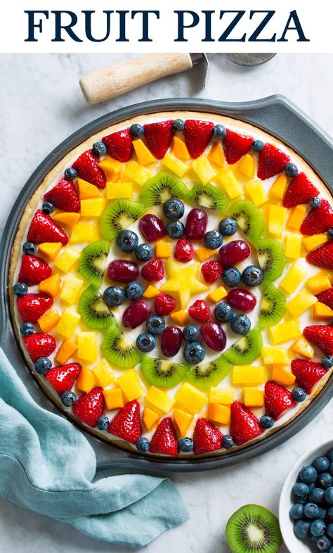 Fruit Pizza - this is so easy to make yet it's always a showstopper that's sure to impress, both in flavor and presentation. Brimming with luscious flavor and boasting of such beautiful natural colors. Banana Split Fruit Pizza, Fruit Nachos, Fruit Pizza With Cream Cheese, Fruit Casserole, Pizza With Cream Cheese, Fresh Fruit Pizza, Cookie Dough Crust, Pizza Fruit, Dessert Pizza Recipes