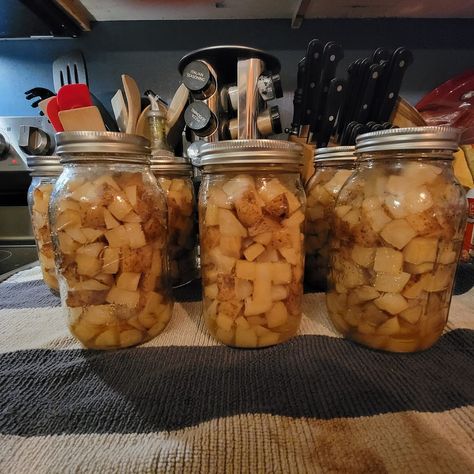 Preserving Perfection: How to Dry Can Potatoes for Long-lasting Convenience and Flavor Dry Canning Potatoes, Can Potatoes, Dry Canning, Homemade Nacho Cheese Sauce, Canned Bacon, Canning Potatoes, Homemade Nachos, Canning Sweet Potatoes, Canned Potatoes