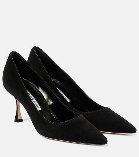 Manolo Blahnik Slingback, Christmas Gala, Manolo Blahnik Pumps, Manolo Blahnik Black, Aquazzura Shoes, Mid Heels Pumps, Black Suede Pumps, Manolo Blahnik Shoes, Patent Leather Pumps