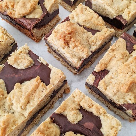 Oat Fudge Bars, Oat Fudge, Fudge Bars, Copycat Starbucks Recipes, Homemade Fudge, Homemade Peanut Butter, Starbucks Copycat, Oat Bars, Copycat Recipe