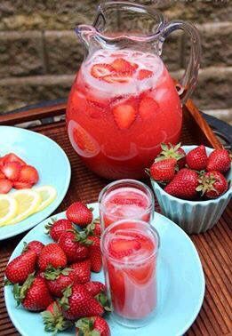 It’s the drink you will never forget~ Strawberry Punch………… so refreshing – Dee & Syd’s Journey to Healthy Living Strawberry Punch Recipes, Strawberry Punch, Easy Strawberry Lemonade, Strawberry Limeade, Homemade Strawberry Lemonade, Strawberry Lemonade Recipe, Lemonade Concentrate, Milk Shakes, Long Drink