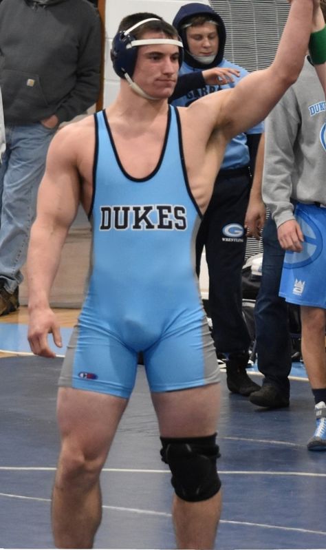 Wrestling Uniforms, Wrestling Tights, College Wrestling, Men Wrestling, Wrestling Singlet, Hunks Men, Men Sport Pants, Lycra Men, Rugby Men