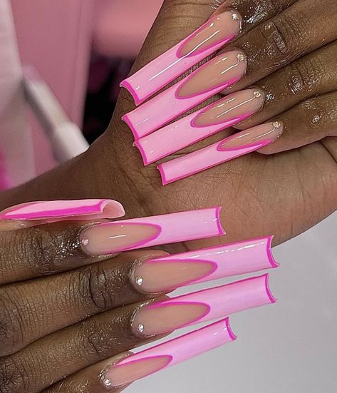 Acrylic Nail Shapes, Acrylic Toe Nails, Long Acrylic Nail Designs, Airbrush Nails, Diy Acrylic Nails, Tapered Square, Colored Acrylic Nails, Nails Design With Rhinestones, Glow Nails