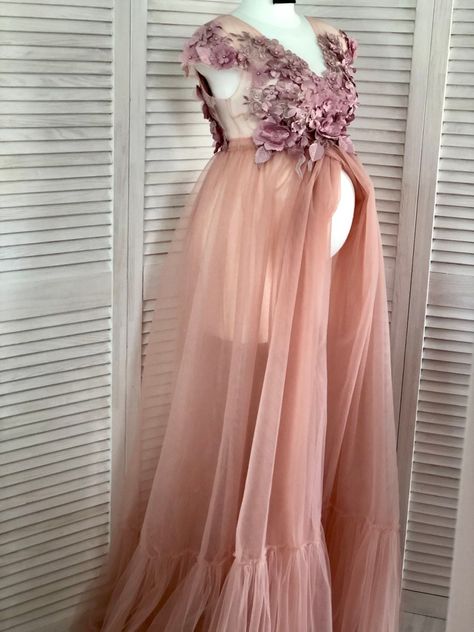 Pink Maternity Gown, Blush Dress Long, Long Maternity Dress, Blush Maternity Dress, Pink Maternity Dress, Blue Maternity Dress, Blush Pink Dress, Maternity Photoshoot Outfits, Maternity Long Dress