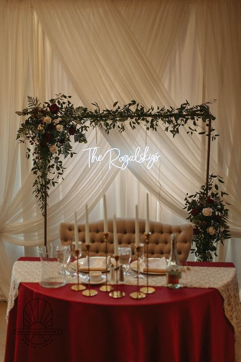 Photo By: Gracefully Eppich Classy Sweetheart Table Wedding, Sweetheart Table Burgundy, Background For Sweetheart Table, Behind Sweetheart Table Decor, Diy Sweetheart Table Backdrop, Wedding Cake Table Backdrop Ideas, Sweetheart Table Backdrop Ideas, Wedding Sweetheart Table Backdrop, Backdrop For Head Table