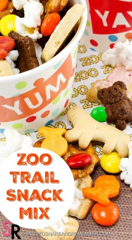 Zoo Trail Snack Mix Zoo Snack Ideas, Zoo Snacks For Kids, Zoo Theme Snacks For Preschool, Teddy Bear Trail Mix Recipe, Animal Themed Food Snack Ideas, Baby Trail Mix Snacks Ideas, Zoo Camp Activities, Snacks For Zoo Trip, Animal Cracker Snack Ideas