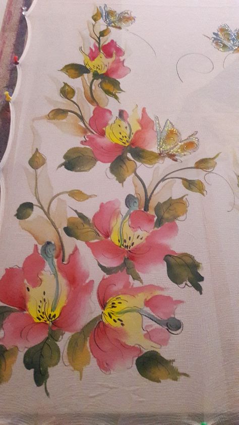 Free hand flower paintings Handpainted Suits, Free Hand Painting, Painted Suits, Saree Borders, Scarf Painting, Fabric Colour Painting, Painted Saree, Abstract Watercolor Flower, Fabric Paint Shirt