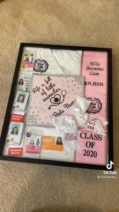 Shadow Box Nursing School, Cap Decoration Graduation Pharmacy, Nursing Shadow Box Ideas, Nursing School Shadow Box Ideas, Nursing Grad Gifts Ideas, College Graduation Shadow Box Ideas, Graduation Shadow Box College, Cna Graduation Cap, Graduation Shadow Box Ideas High School