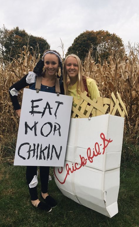 Chick Fil A Costume Ideas, Chik Fil A Trunk Or Treat, Chick Fil A Halloween Costume, Chick Fil A Trunk Or Treat Ideas, Chick Fil A Costume, Halloween Costumes Dyi, Alpaca Costume, Fast Food Costumes, Diy Cow Costume