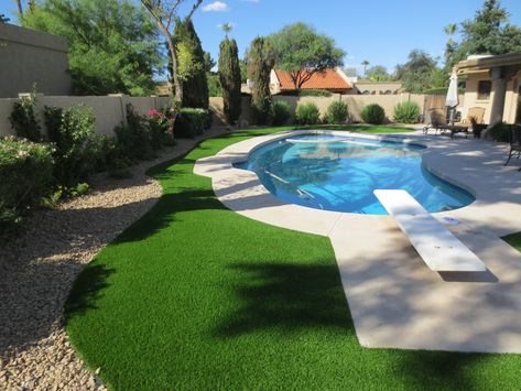 Artificial grass next to your pool creates a backyard oasis. Free estimate at ParadiseGreens.com Artificial Grass Patio, Clay Dogs, Artificial Grass Backyard, Hardscape Ideas, Pool Paradise, Pool Makeover, Paradise Landscape, Arizona Backyard, Pool Deck Plans