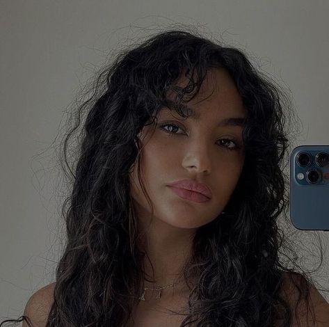 Athena Aesthetic, Project Runaway, Best Friend Book, Curly Girl Hairstyles, Brown Girl, Dream Hair, Girl Face, Face Claims, Pretty Face