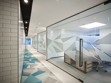 UNBOX Offices - Dubai - 9 Glass Film Design, Glass Wall Office, Glass Wall Design, Best Interior Design Websites, Office Tour, Interior Design Dubai, Privacy Window, Glass Office, Interior Design School