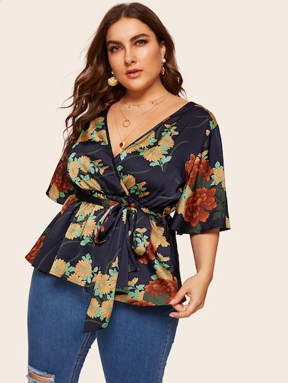 To find out about the [good_name] at SHEIN, part of our latest Plus Size Blouses ready to shop online today! Wrap Shirt Outfit, Printed Blouses, Mode Kimono, Top Shein, Scallop Edge, Tie Front Blouse, Plus Size Fashion For Women, Wrap Blouse, Ladies Dress Design