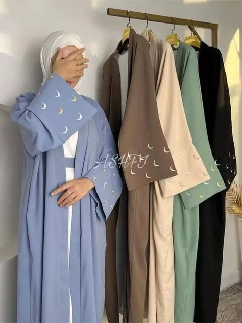 Abaya Kimono Dubai, Abaya Summer, Abayas Designs, Summer Abaya, Embroidered Abaya, Kaftan Design, Summer Moon, Embroidery Kimono, Dress Kebaya