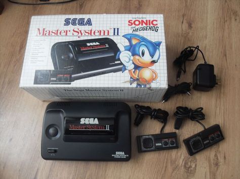 Sega Master system 2 History Of Video Games, Sega Master System, Nostalgia Art, Lets Play A Game, Video Game Systems, Game System, Old Video, Retro Gaming, My Favourite