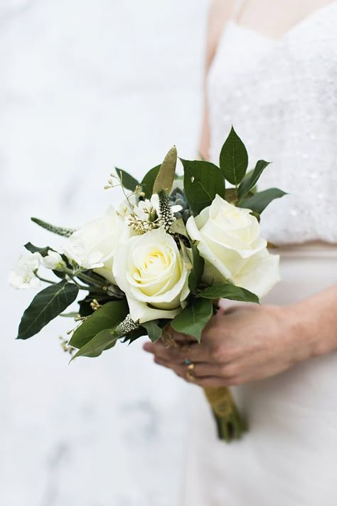 Simple Bridesmaid Bouquets, Small Bridesmaid Bouquets, Bouquet Greenery, Sunflower Bridal Bouquet, Ivory Bouquet, Small Bridal Bouquets, Ivory Bouquet Wedding, Small Wedding Bouquets, Simple Wedding Bouquets