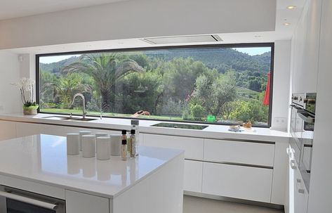 Kitchen Window Design, Large Window, White Modern Kitchen, Luxury Kitchen Design, Kitchen Room Design, Kitchen Inspiration Design, Kitchen Projects, Window Design, Kitchen Layout