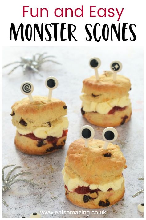 Fun and easy Monster scones recipe made in the Tefal Cake Factory - great for Halloween desserts and party food for kids #EatsAmazing #halloweenfood #halloween #halloweenparty #easyrecipe #scones #kidsfood #tefal #monsters #funfood #foodart #partyfood Halloween Scones, Party Food For Kids, Healthy Halloween Food, Halloween Tea Party, Halloween Chalkboard, Dessert Halloween, Halloween Breakfast, Food For Kids, Scones Easy