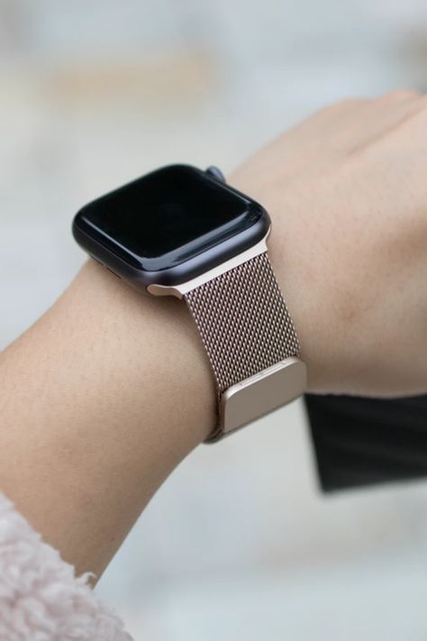 Apple Watch Milanese Loop Pale Gold Bands. Perfectly fits with Apple Watch Series 5, 4, 3, 2, and 1 Apple Watch Midnight Women, Apple Watch 44mm Women, Apple Watch 9, Apple Watch Series 9, Apple Watch Milanese Band, Apple Watch Black, Apple Watch Silver, Glasses Frames Trendy, Apple Watch Bands Fashion