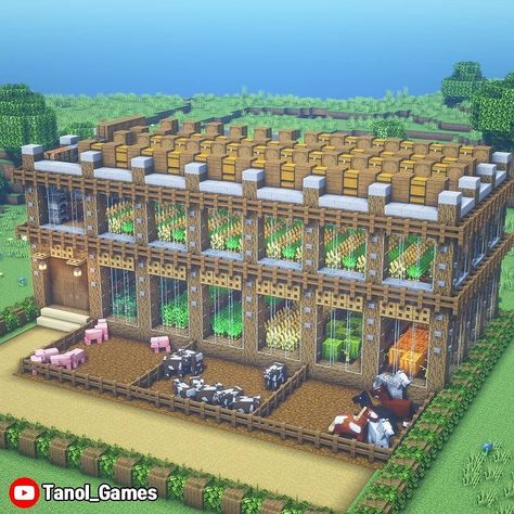 Minecraft One Story House, Minecraft Big Farm Ideas, Greenhouses Minecraft, Minecraft Large House, Minecraft Glass House, Minecraft Big Builds, Minecraft Big House, Large Minecraft Houses, Minecraft Greenhouse Ideas