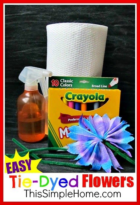 Paper Towel Tie-Dyed Flowers #easycraft Paper Towel Flowers Diy, Paper Towel Flowers, Flower Science, Summer Camp Art, Paper Towel Crafts, Babysitting Crafts, Dyed Flowers, Easy Toddler Activities, Flowers Easy