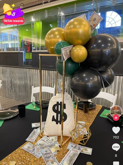 Money Party Theme Decoration, Money Theme Party Ideas, Money Party, Prop Styling, Grad Parties, Grad Party, Theme Party, Graduation Party, Sweet 16