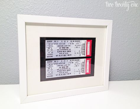 framed concert tickets 1st Wedding Anniversary Gift Ideas, Paper Gift Ideas, Paper Wedding Anniversary Gift, Concert Ticket Gift, Wedding Anniversary Gift Ideas, Valentines Date Ideas, Homemade Wedding Gifts, Marriage Anniversary Gifts, 1st Wedding Anniversary Gift