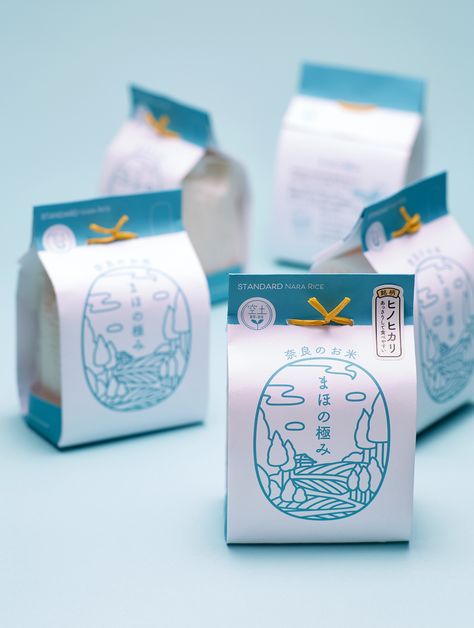 Maho no Kiwami on Behance Custom Paper Bags, Inspiration Typographie, Packaging Design Ideas, Rice Packaging, Bags Inspiration, Tea Packaging Design, Japanese Packaging, Food Package, Japanese Graphic